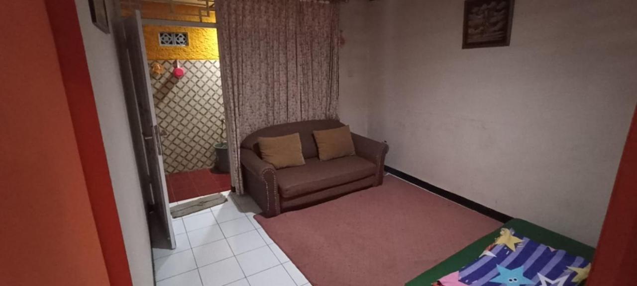 Villa Puspa 259 By Surganya Villa Puncak Esterno foto